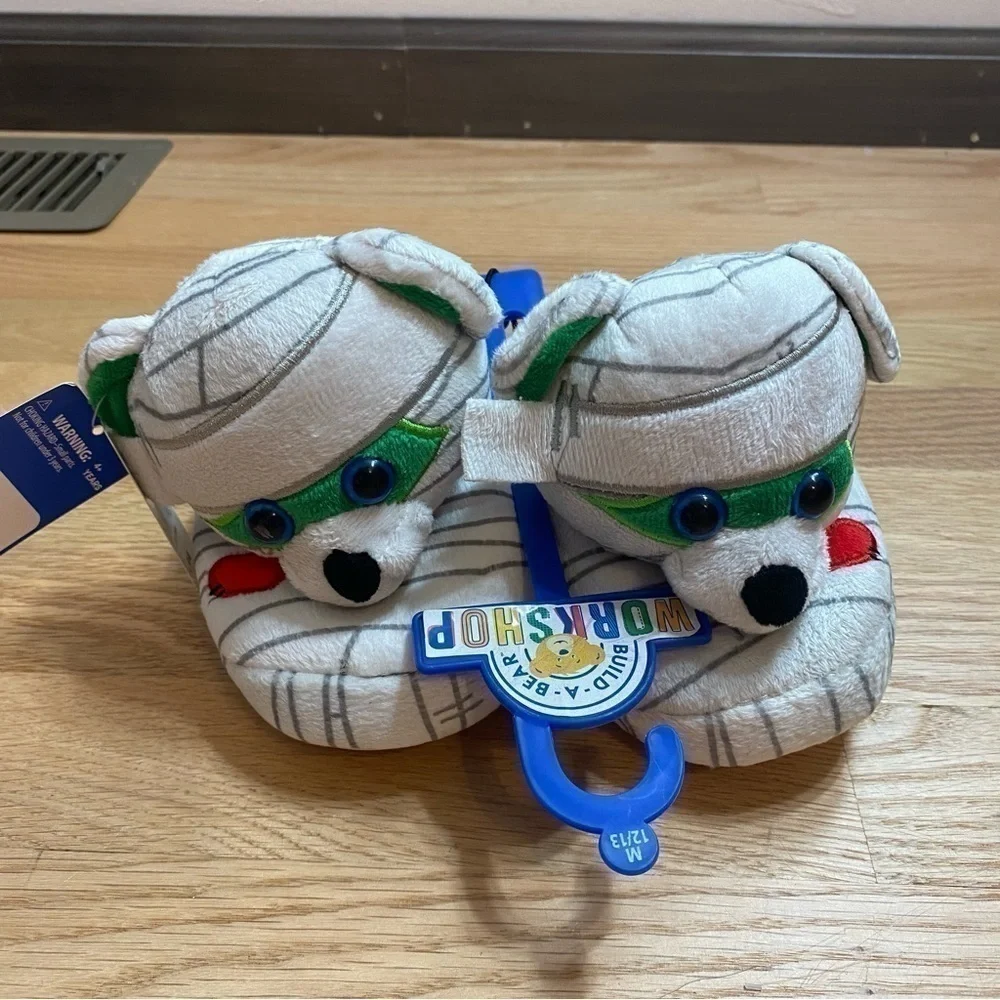 Build a Bear Mummy Slippers NWT 12-13 Kids White Green Halloween